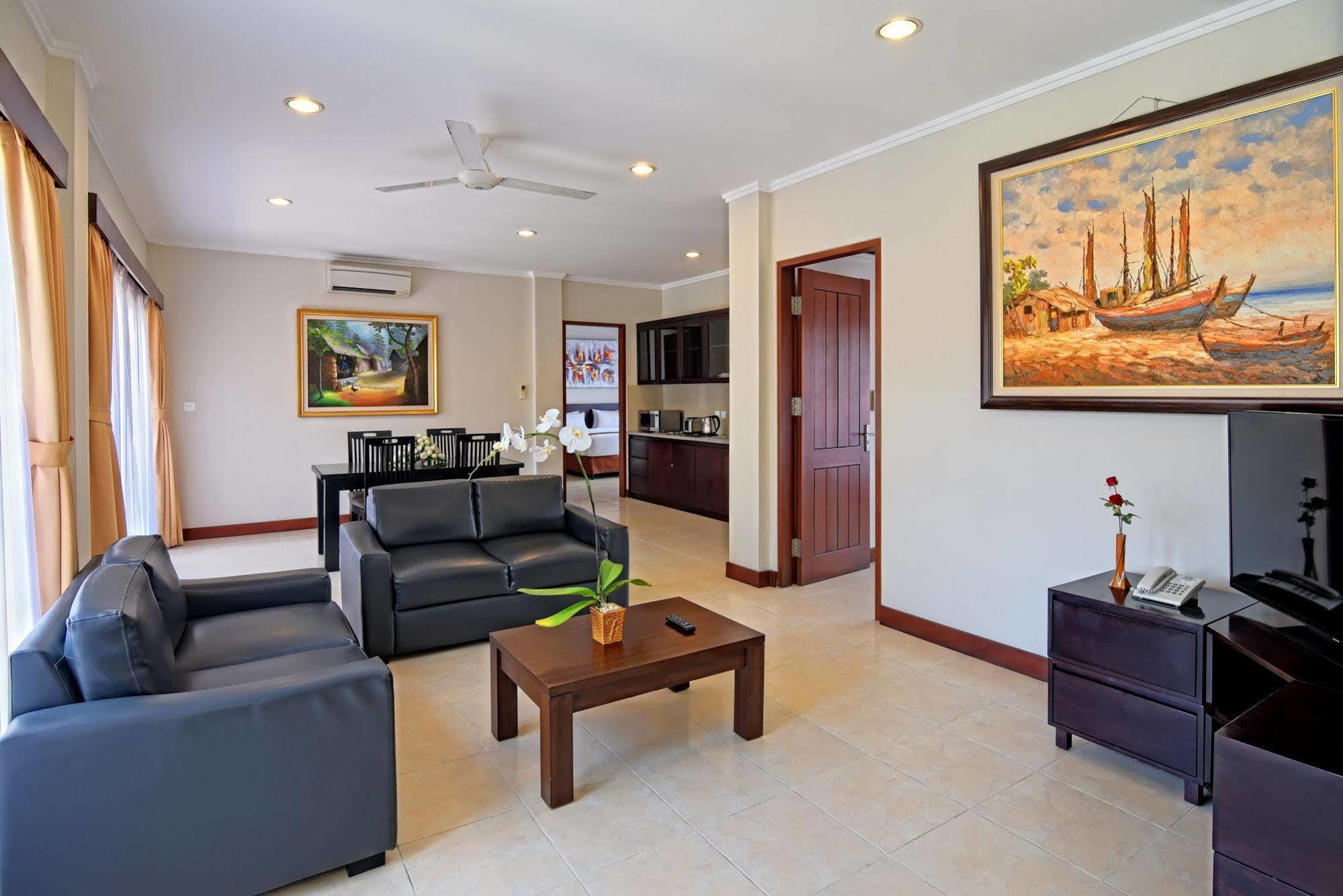 Kuta Town House Apartments Exterior foto